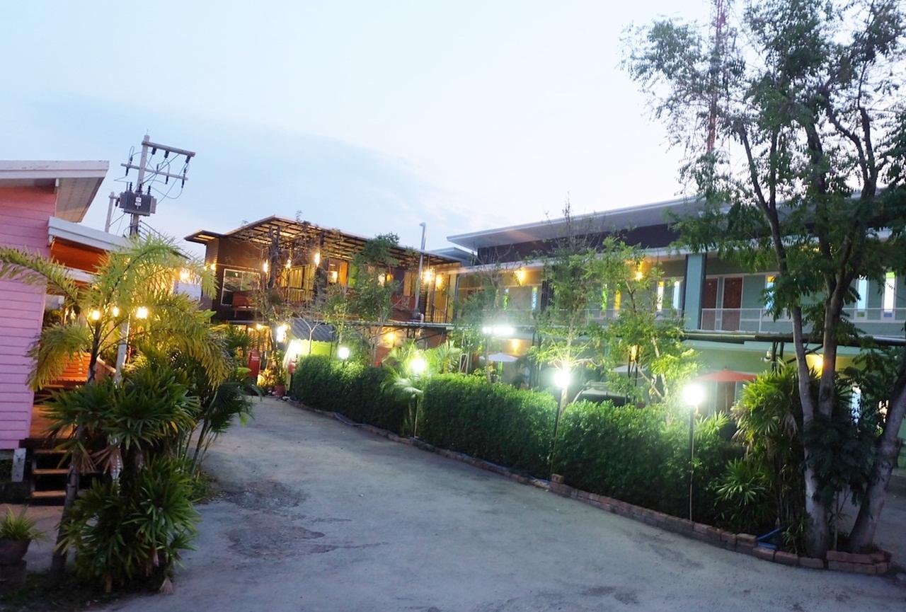 Suphan Wanwarn Resort Suphan Buri Bagian luar foto